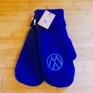 NWT 70th Anniversary Fleece Lined Wool Volkswagen Branded mittens